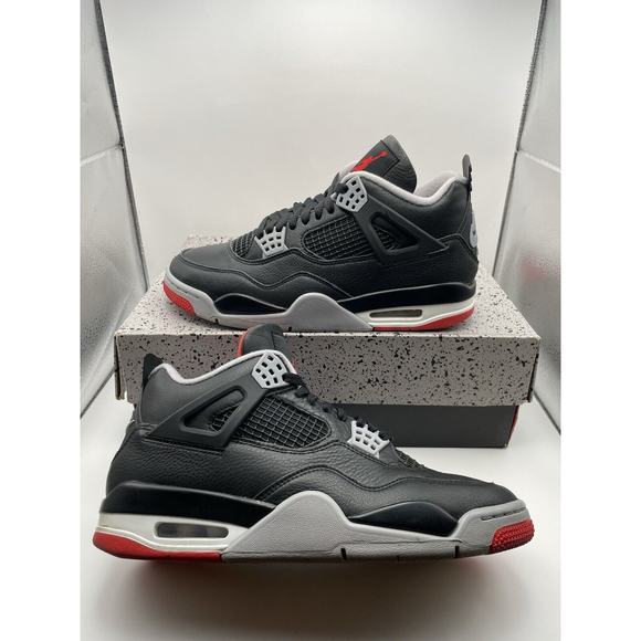 Size 9.5 - Air Jordan 4 Retro Bred Reimagined